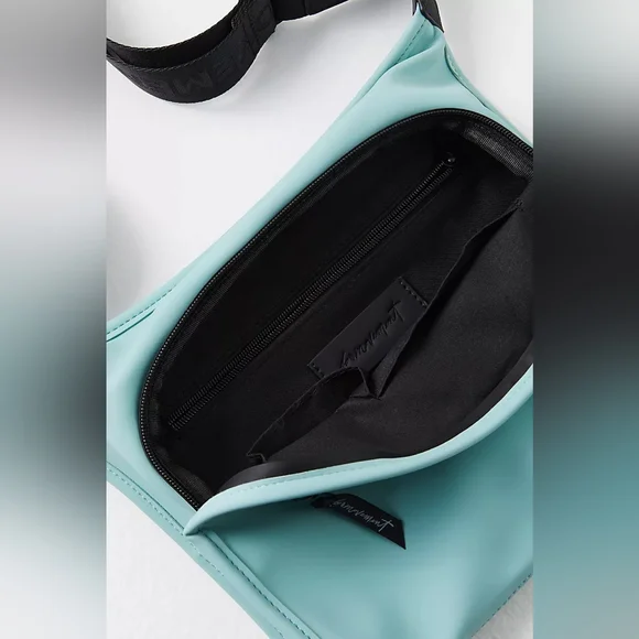***SOLD OUT*** FREE PEOPLE All Weather Mini Messenger Bag NWT Seafoam - Picture 5 of 16